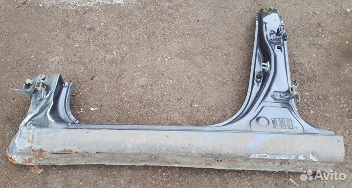 Порог левый Kia Rio QB G4FA 2011