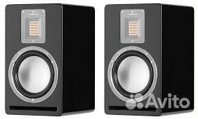 Полочная акустика Audiovector QR1 Black High Gloss