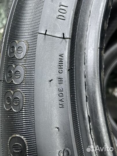 Sonix WinterXPro 888 235/45 R18 98H