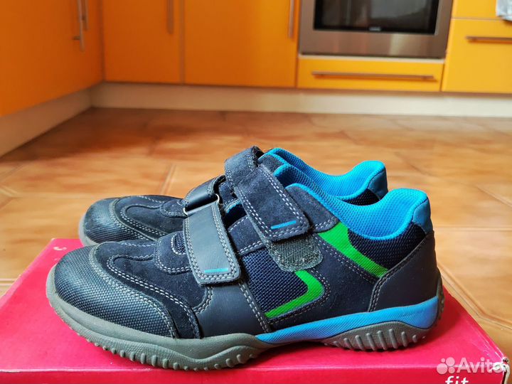Кроссовки superfit 35