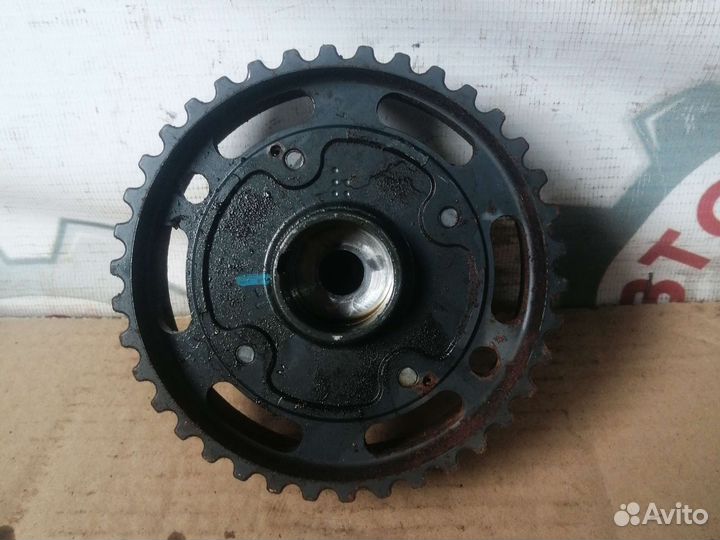 Шестерня распредвала впуск Renault Megan II K4M812
