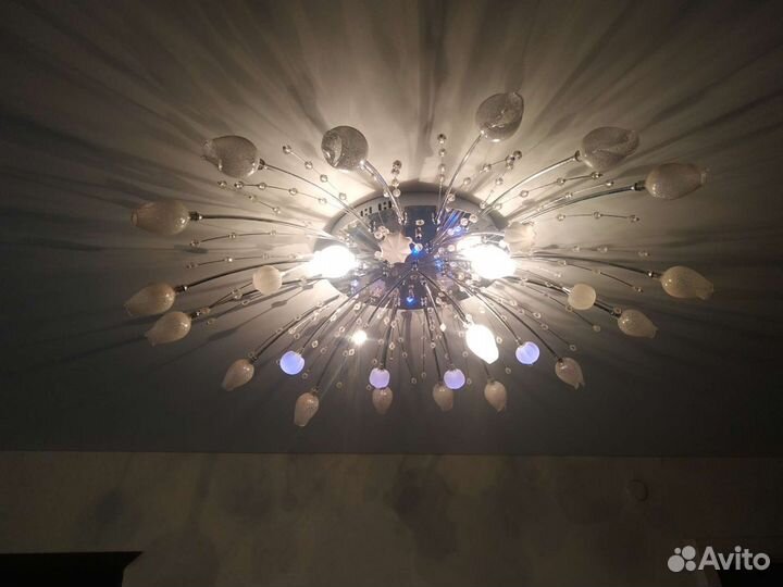 Люстра потолочная бу