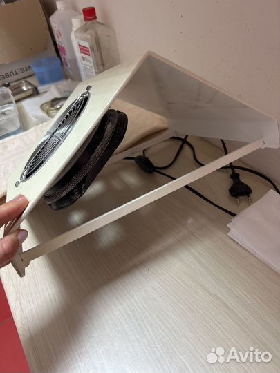 Вытяжка для маникюра emil