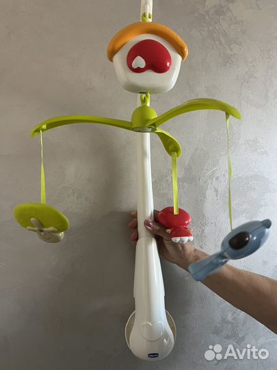 Мобиль на кроватку chicco