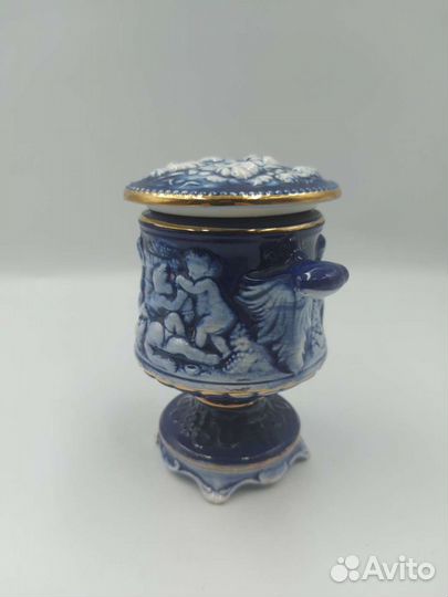 Ваза бомбоньерка шкатулка для украшений Италия