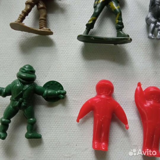 Детские солдатики мелкие 80-90 е пластик