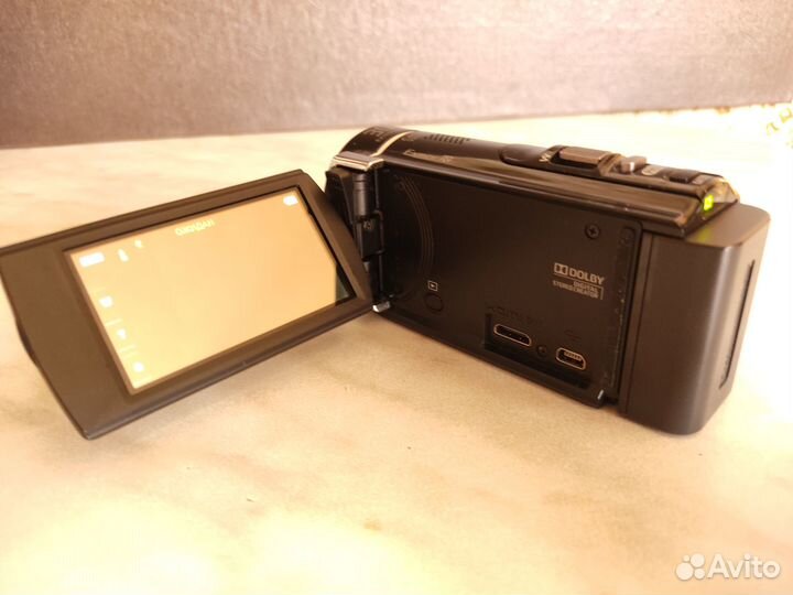 Цифровая видеокамера Sony HDR-CX210E Full HD