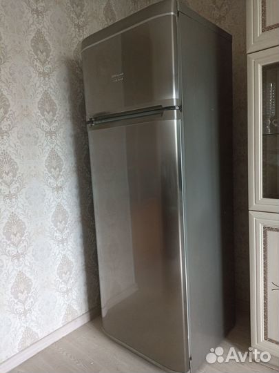 Продаю холодильник б/у 