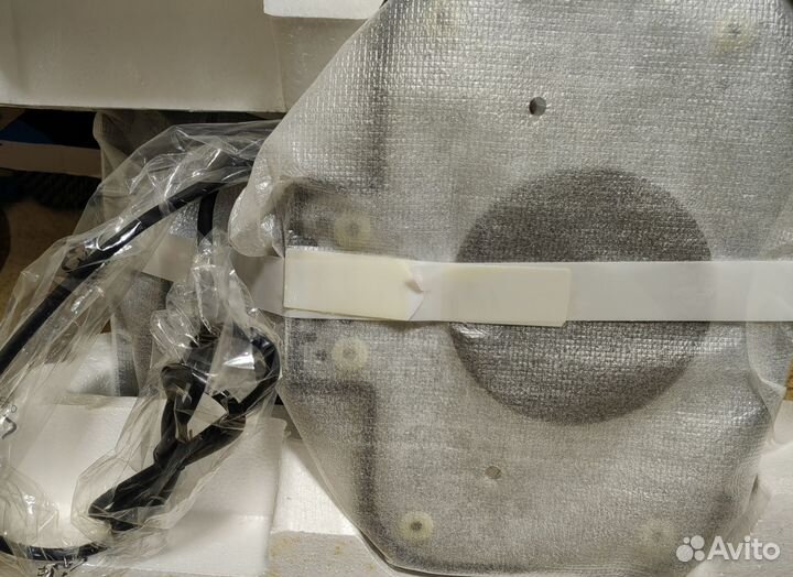 ЖК Монитор HP 19