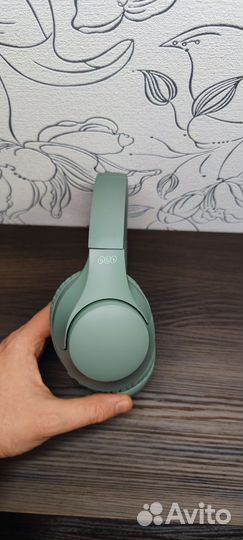 Беспроводные наушники QCY H2 green новые