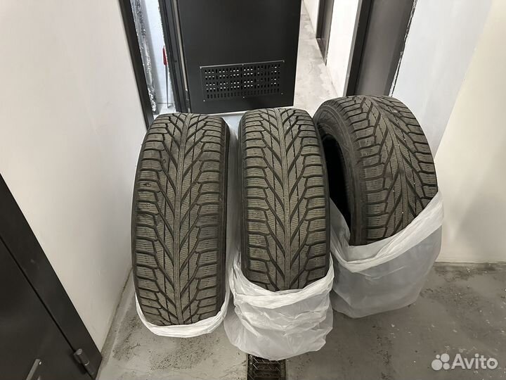 Nokian Tyres Hakkapeliitta R2 SUV 265/60 R18 114R