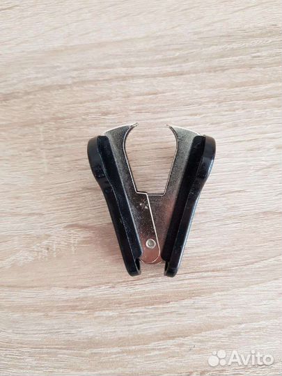 Канцелярский антистеплер