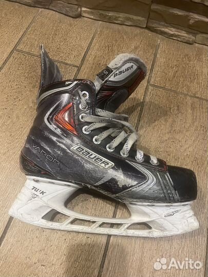 Хоккейные коньки bauer vapor x100