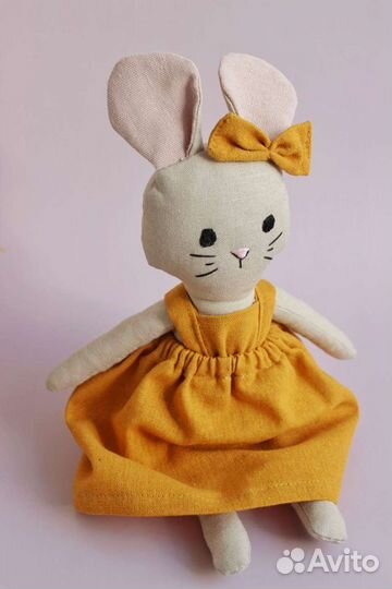 Текстильная игрушка зайчик