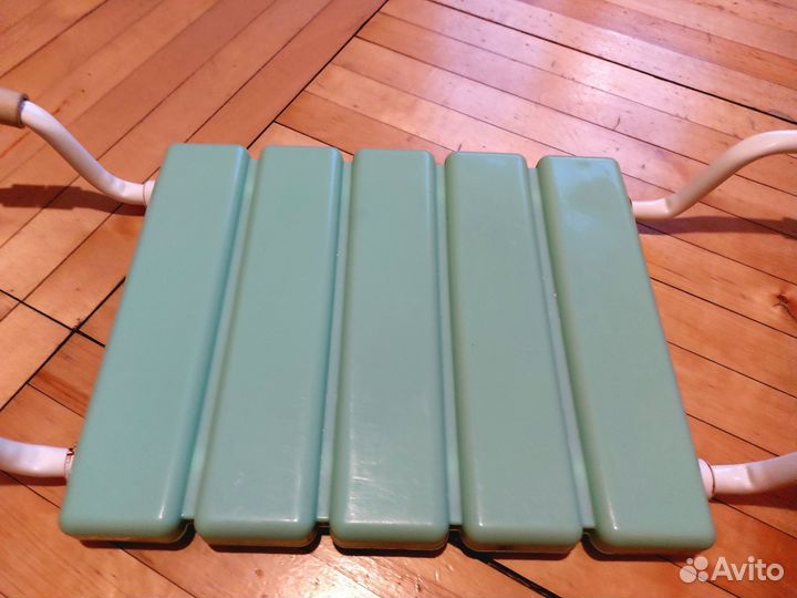 Сиденье для ванны