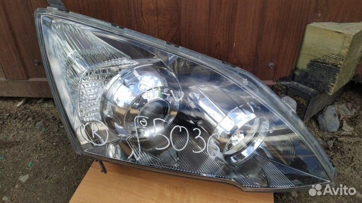Honda CR-V 2007-2012 фара правая