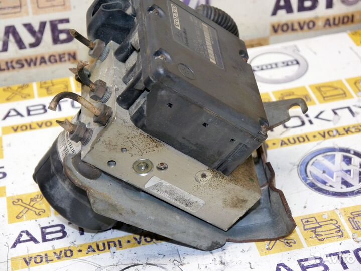 Блок абс Вольво V70-1 S70