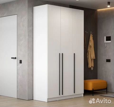 Шкаф распашной