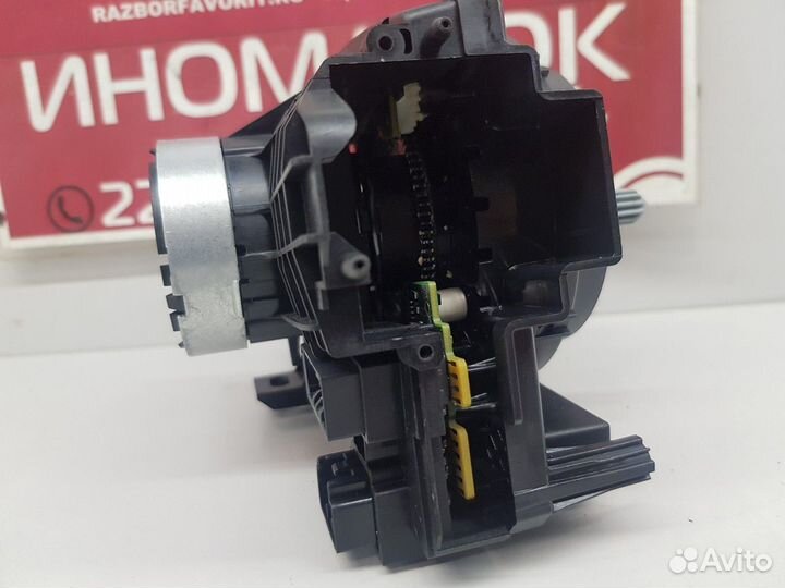 Шлейф подрулевой (Volvo XC40)