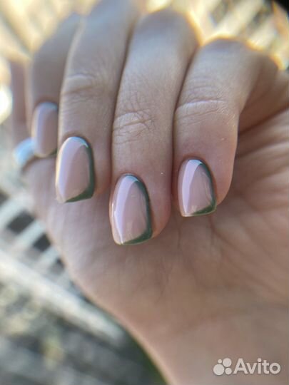 Маникюр с покрытием гель-лак