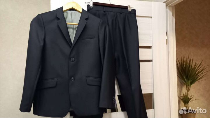 Школьный костюм