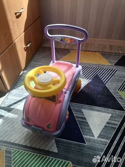 Машинка каталка