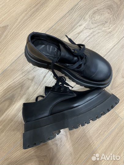 Ботинки женские