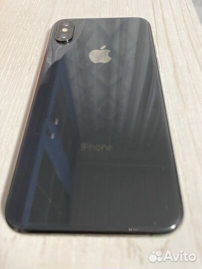 iPhone Xs, 64 ГБ