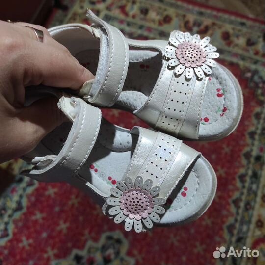 Босоножки для девочки 23 размер