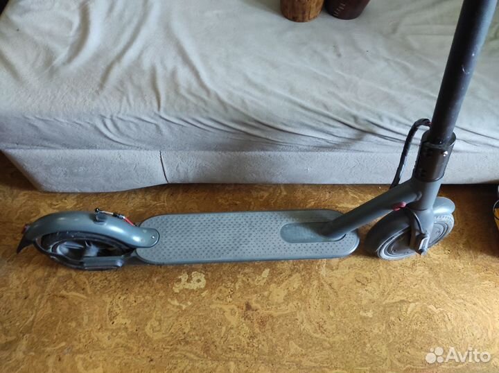 Электросамокат xiaomi mijia M365