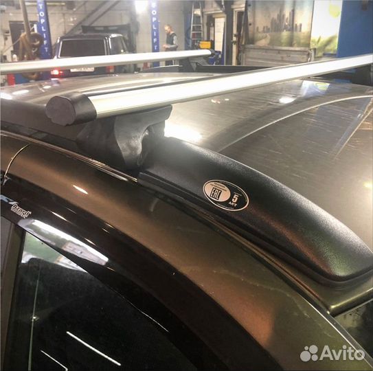 Багажник на рейлинги