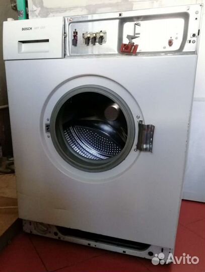 Стиральная машина бу Bosch WF 1201 на запчасти