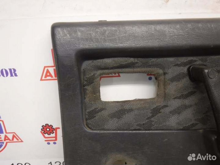 Обшивка двери задняя правая Ваз 21099 21083 1999