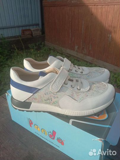 Кроссовки Турция, 38 разм