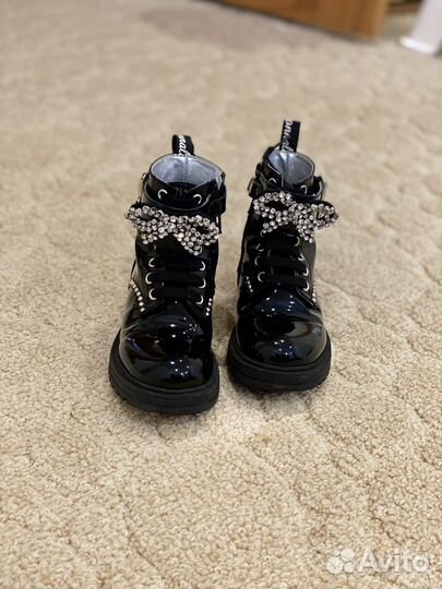 Ботинки для девочки