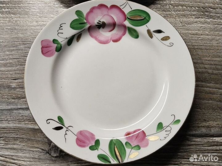 Тарелка Дулево