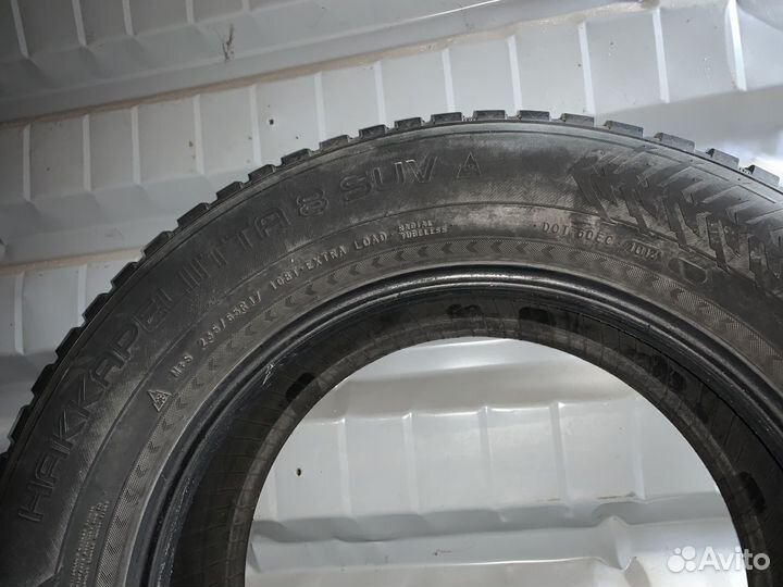 Nokian Tyres Hakkapeliitta 8 SUV 235/65 R17 108T