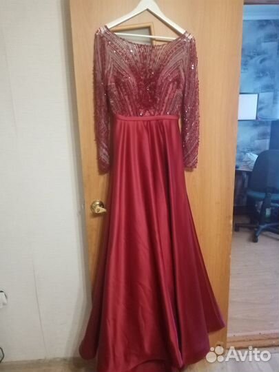 Продам вечернее платье