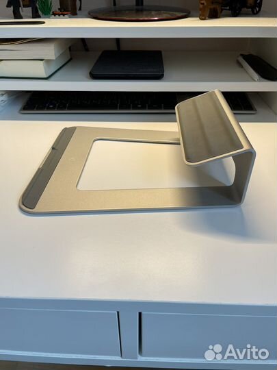 Подставка TwelveSouth ParcSlope для MacBook