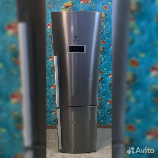 Холодильник б/у серые, двухкамерные, no frost