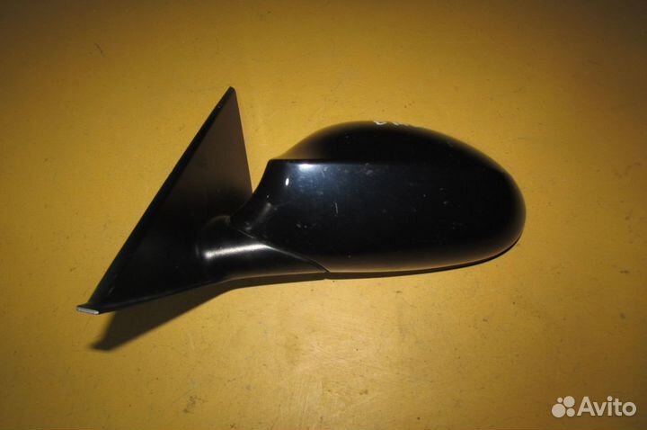 Зеркало бмв Е87 / BMW E87