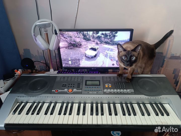 Синтезатор Supra SKB-610U