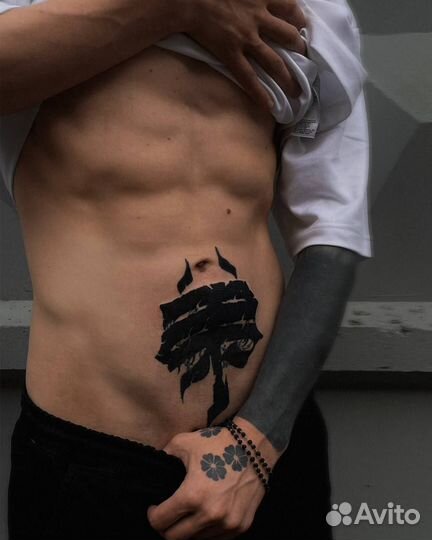 Блэкворк (блэкаут) тату