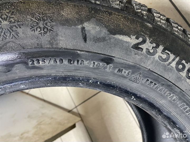 Goodyear UltraGrip Ice 275/45 R20 110T