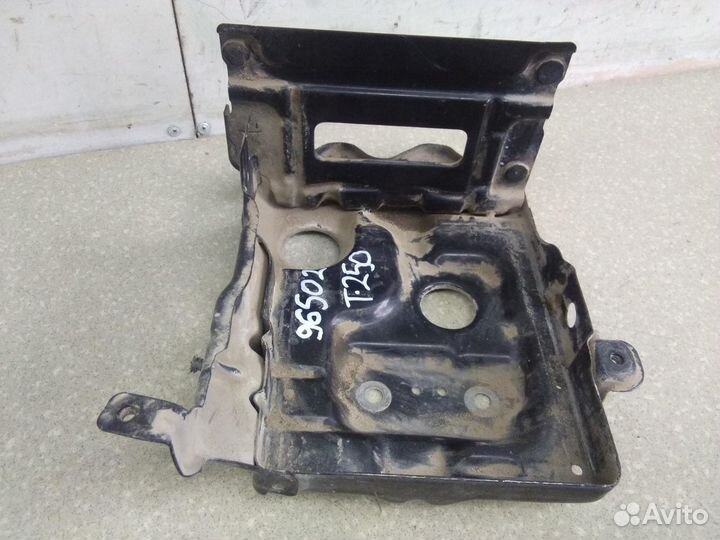 Крепление акб (корпус подставка) Chevrolet Aveo (T