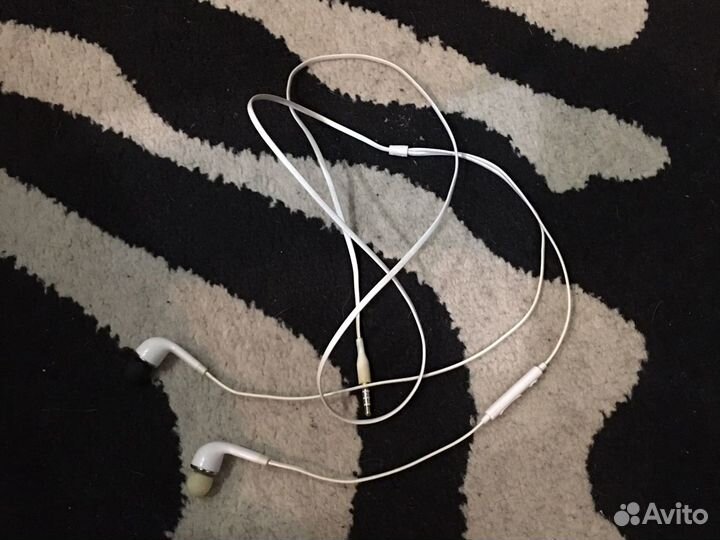 Наушники