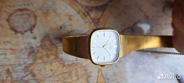 Часы seiko quartz