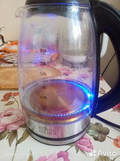 Чайник электрический бу