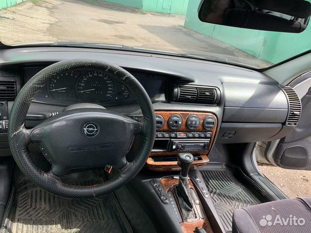 Opel Omega 2.0 AT, 1998, 408 000 км