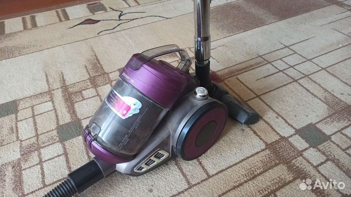 Пылесос polaris pvc 1618BB